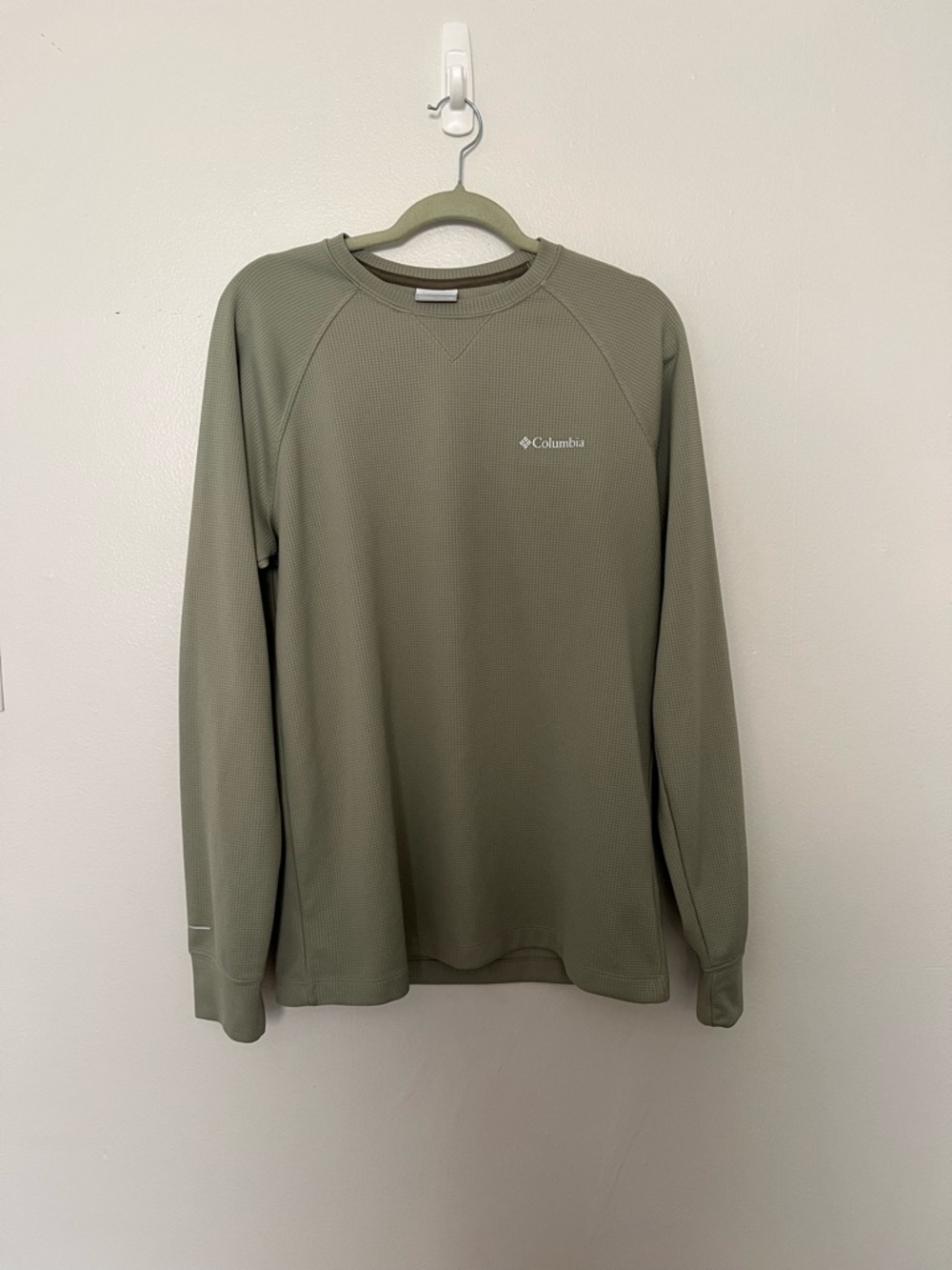 Columbia Olive Green Men’s Waffle Knit Crew Sweatshirt